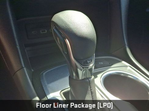 Used 2022 Chevrolet Equinox LT FWD image 15
