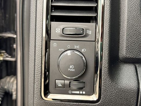 Used 2017 RAM 1500 Sport AWD/4WD image 32