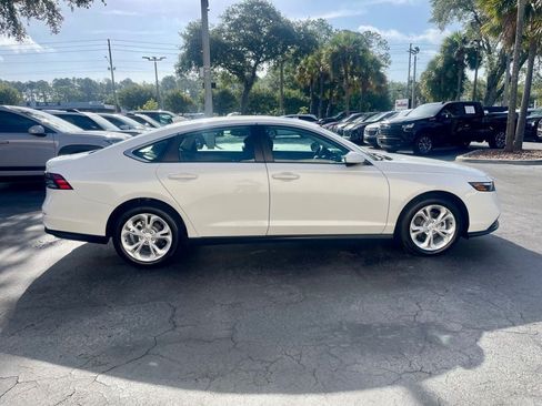 Used 2025 Honda Accord LX image 6