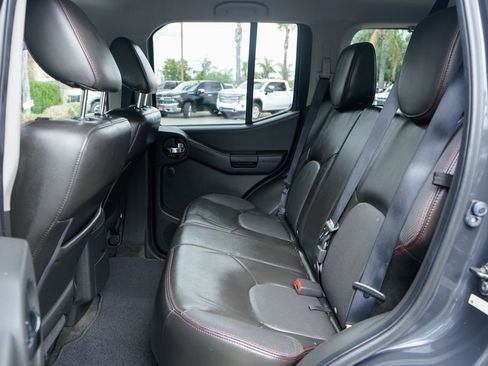 Used 2012 Nissan Xterra PRO-4X w/ Pro-4x Leather Pkg AWD/4WD image 31