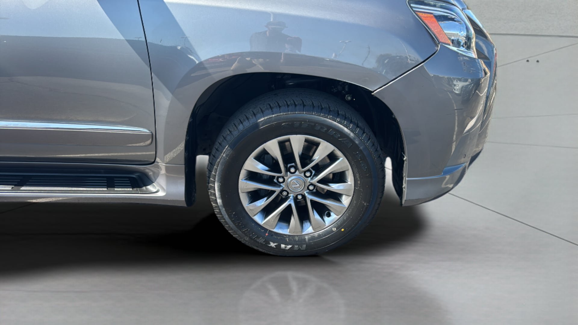 Used 2014 Lexus GX 460 Luxury AWD/4WD image 35