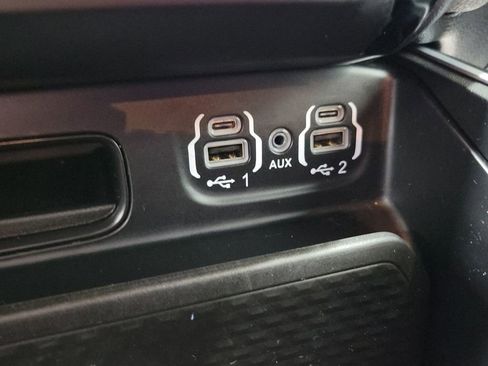 Used 2023 RAM 1500 Big Horn image 40