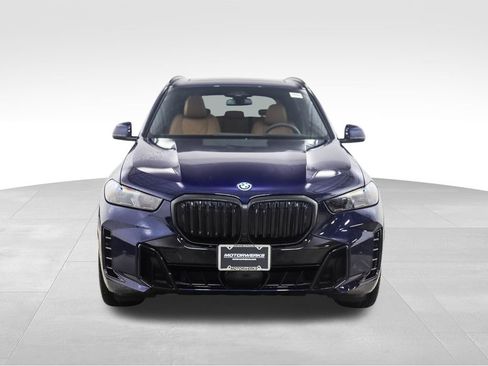 New 2026 BMW X5 xDrive50e w/ Executive Package image 8