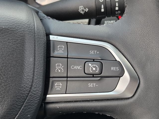 Used 2026 Jeep Compass Limited AWD/4WD image 26