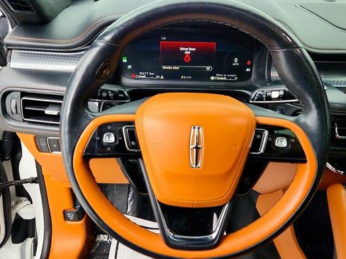 Used 2022 Lincoln Aviator Black Label w/ Dynamic Handling Package image 13