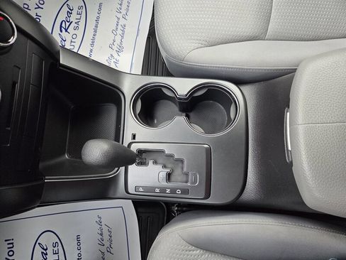 Used 2011 Kia Sorento LX image 21