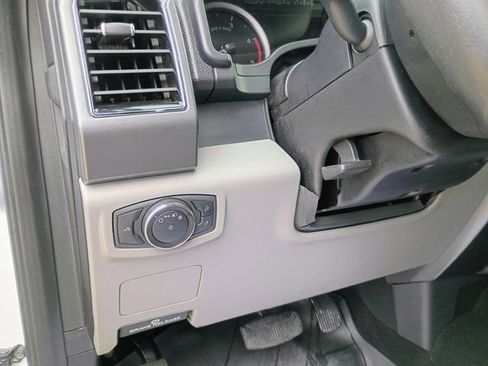 Used 2019 Ford F250 XLT image 31