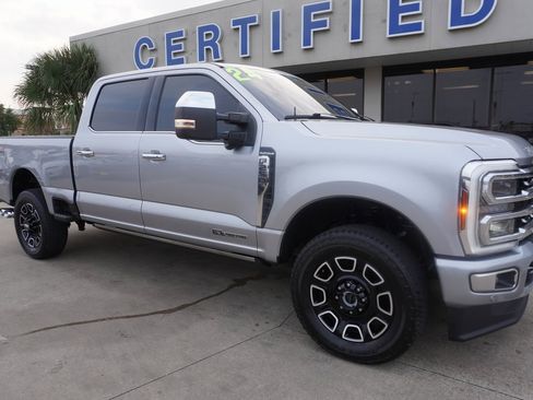 Certified 2024 Ford F250 Platinum image 1