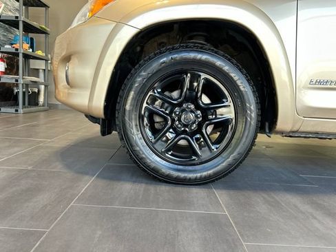 Used 2012 Toyota RAV4 Limited w/ Premium Plus Value Pkg AWD/4WD image 41