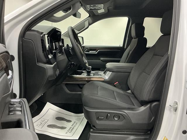 New 2026 Chevrolet Silverado 1500 LT w/ LPO, Liner Protection Package AWD/4WD image 8
