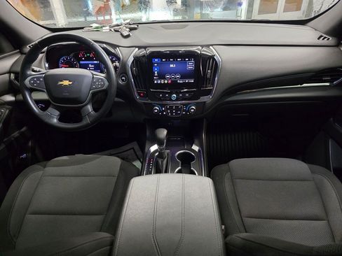 Used 2023 Chevrolet Traverse LT FWD image 36