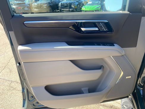 New 2026 Chevrolet Tahoe Z71 w/ Comfort Package image 9