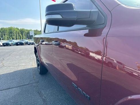 Used 2023 RAM 1500 Limited AWD/4WD image 4