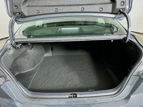 Used 2025 Toyota Camry LE image 30