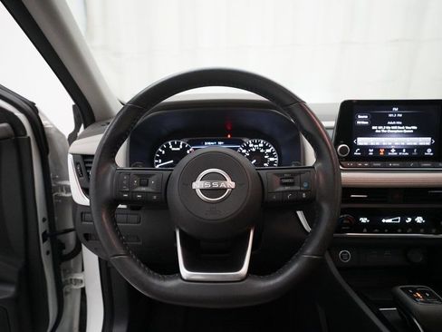Certified 2023 Nissan Rogue SV w/ SV Premium B Package image 4