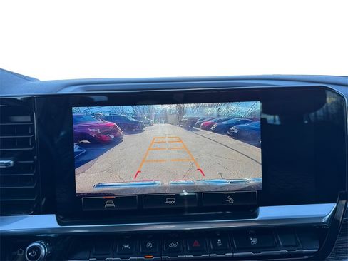 Used 2023 GMC Sierra 1500 Elevation w/ Preferred Package image 15