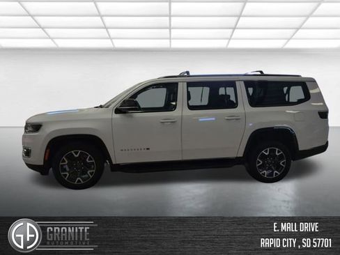 Used 2024 Jeep Wagoneer L Series III w/ Flexible Seating Group image 2