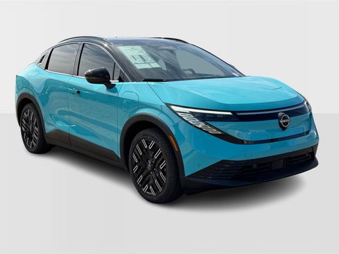 New 2026 Nissan Leaf Platinum+ w/ Cargo Package (Platinum+) image 9