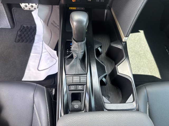 Used 2025 Toyota Camry SE w/ Multimedia Upgrade Package FWD image 21