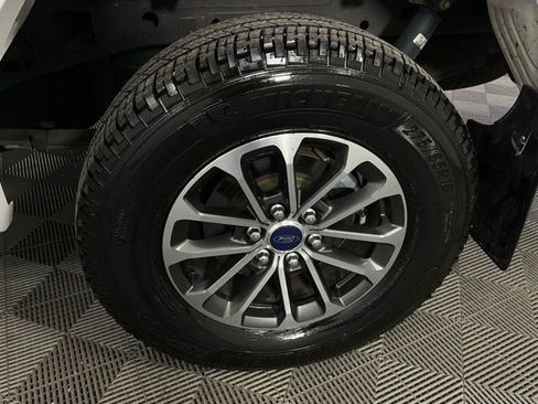 Used 2019 Ford F150 XLT w/ Equipment Group 302A Luxury AWD/4WD image 41