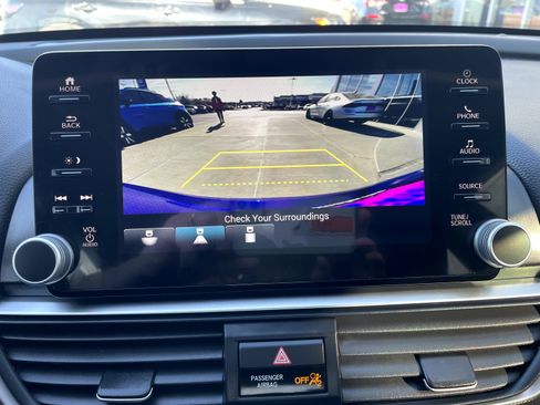 Used 2022 Honda Accord Sport Special Edition image 18