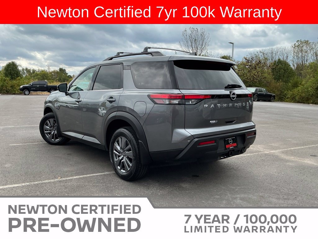 Used 2025 Nissan Pathfinder SV w/ SV Premium Package FWD image 28