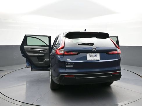 Certified 2025 Honda CR-V LX image 46