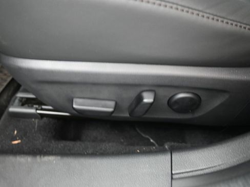 Used 2025 MAZDA MAZDA3 s image 15