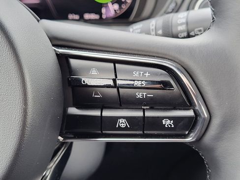 Used 2025 MAZDA CX-70 Plug-In Hybrid w/ Premium Plus image 17