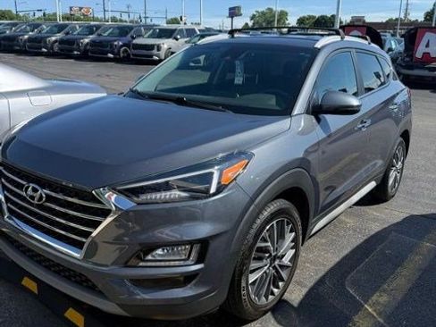 Used 2021 Hyundai Tucson Limited AWD/4WD image 17