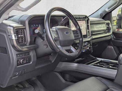 Used 2023 Ford F250 Lariat w/ Chrome Package AWD/4WD image 10
