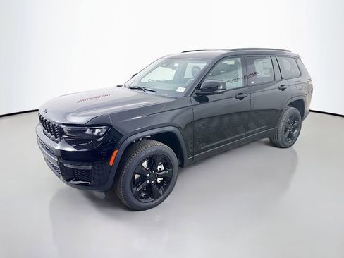 New 2025 Jeep Grand Cherokee L Limited w/ Black Appearance Package image 3