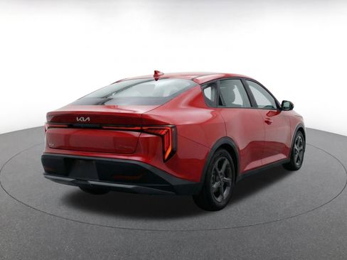 Used 2025 Kia K4 FWD image 9