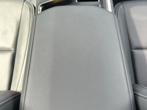 Used 2024 Lexus GX 550 image 40