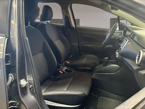 Used 2023 Nissan Versa S w/ Electronics Package FWD image 6