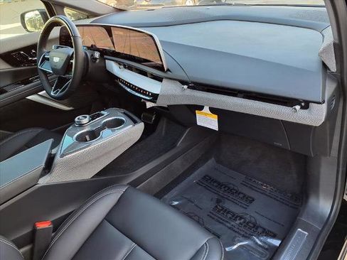 New 2026 Cadillac Optiq Sport 1 image 8