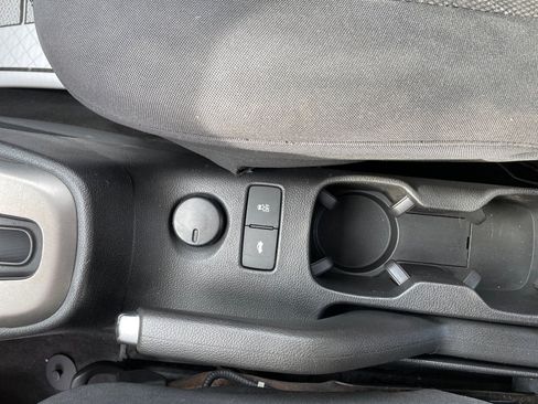 Used 2016 Chevrolet Sonic LT image 16