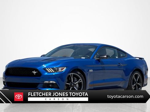 Used 2017 Ford Mustang GT Premium w/ Equipment Group 401A RWD image 1