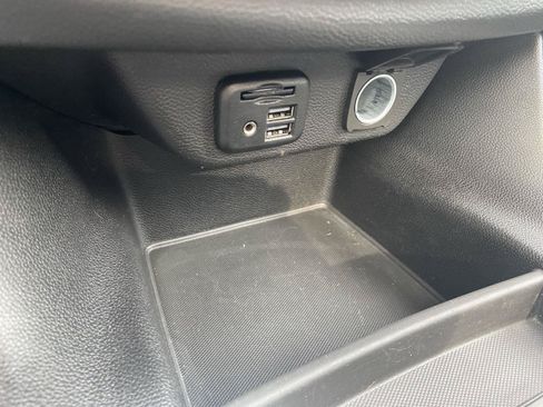Used 2021 Chevrolet Traverse RS AWD/4WD image 35