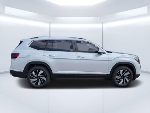 New 2026 Volkswagen Atlas SEL AWD/4WD image 2