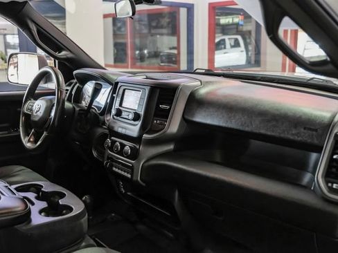Used 2022 RAM 5500 Tradesman w/ Chrome Appearance Group AWD/4WD image 12
