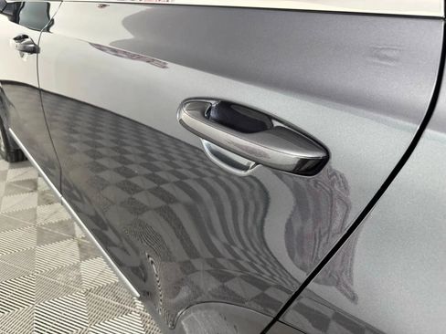 Used 2022 Kia Telluride EX w/ EX Premium Package image 27