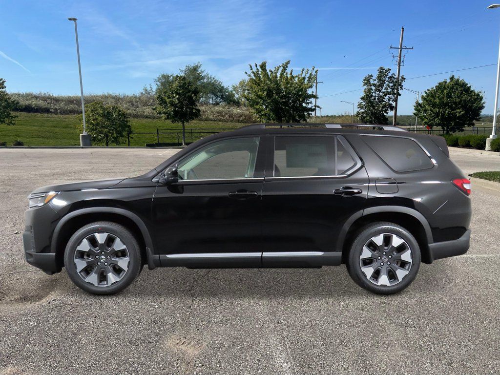 New 2026 Honda Pilot Elite image 3