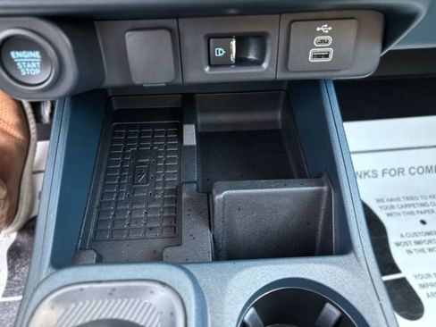 New 2025 Ford Maverick Lariat w/ 4K Tow Package image 36