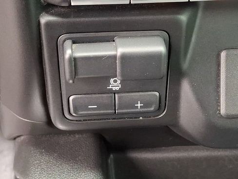 Used 2021 GMC Sierra 1500 Elevation w/ Preferred Package AWD/4WD image 19
