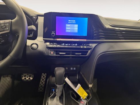 New 2026 Toyota Camry SE FWD image 11