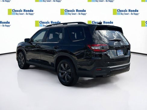 Certified 2026 Honda Pilot Sport image 5
