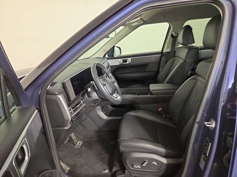 Used 2026 Hyundai Santa Fe SEL AWD/4WD image 13