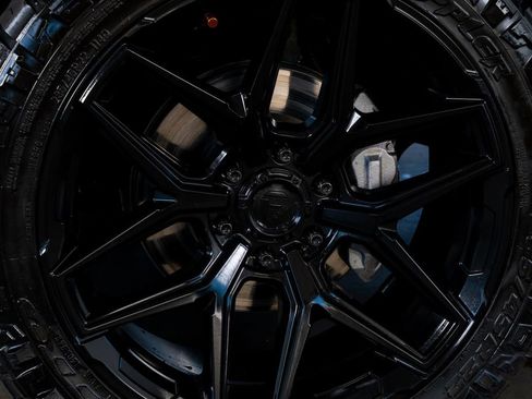 Used 2023 GMC Sierra 1500 Denali w/ Denali Reserve Package image 10