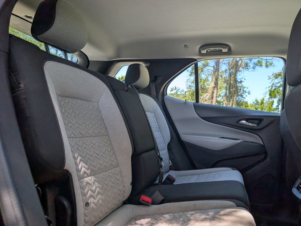 Used 2024 Chevrolet Equinox LS FWD image 19